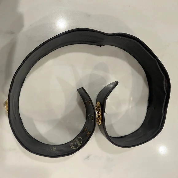 Edouard Rambaud Paris Vintage Black leather belt w/ Gold  display picture 2